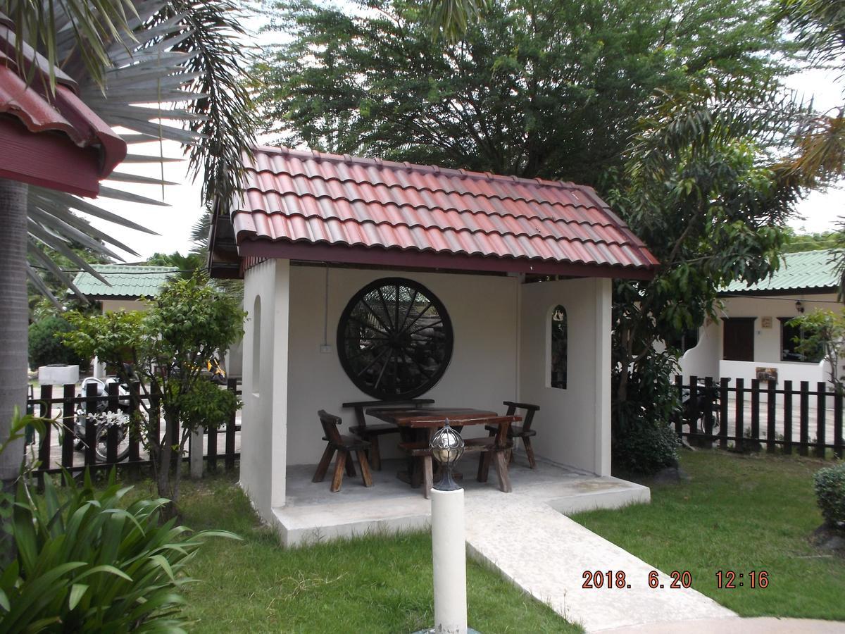 Ryans Resort Prasat Luaran gambar